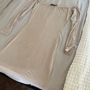 PrettyLittleThing Off the Shoulder Long Sleeve Dress